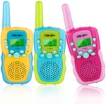 Radios de comunicación para niños Obuby , 22 canales de radio de 2 vías juguete para niños de 4.8 Kilometros de largo alcance con linterna LCD retroiluminada, camping, senderismo, 3 unidades, Azul, rosa y amarillo. - Imagen 3
