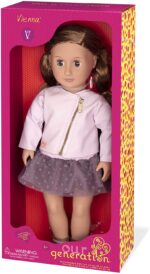 Muñeca Viena Our Generation 18 inch Regular Doll Viena con largo café Cabello, Brown Eyes, Rosa cierre chamarra, púrpura de volantes falda y sandalias. - Imagen 4