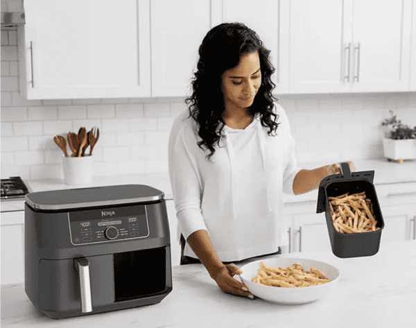 Freidora de aire de 2 cestas 6 en 1 con tecnología DualZone Ninja DZ201, capacidad de 8 cuartos y un acabado de acero inoxidable gris oscuro - Imagen 2