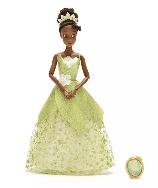 Princesa Muñeca Tiana Classic Doll with Pendant – The Princess and the Frog – 11 1/2'' - Imagen 2