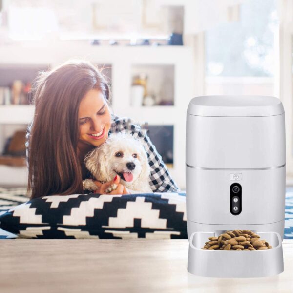 Dispensador - LeeKooLuu Q01 HD 1080P Camera WiFi Smart Feeder 6L Automatic Cat Feeder Automatic Dog Feeder Timer Programmable Voice and Video Recording Enabled App for iPhone and Android Compatible with Alexa - Imagen 4