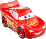 Disney Pixar Cars Track Talkers Lightning McQueen, 5.5 pulgadas, vehículos auténticos de películas favoritas para hablar y efectos de sonido, regalo divertido para niños a partir de 3 años