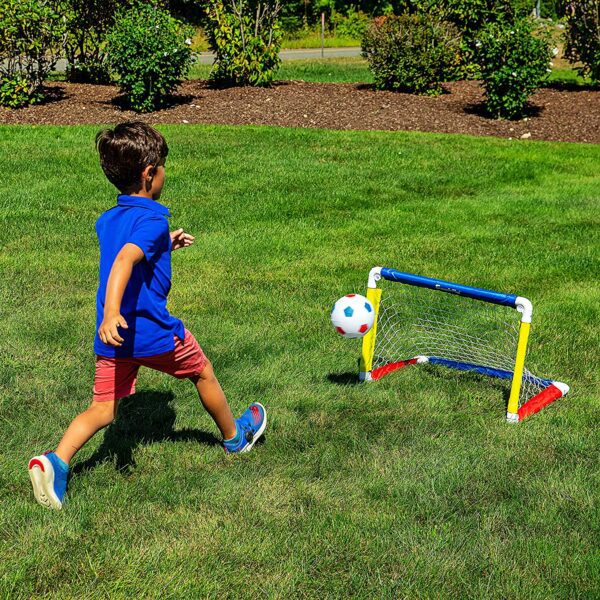 Mini juegos de portería de fútbol para niños, patio trasero + mini red interior y juego - PLAY DAY de pelota con bomba, juegos de portería de fútbol plegable portátil para niños y niños pequeños, 24 x 16 pulgadas - Imagen 5