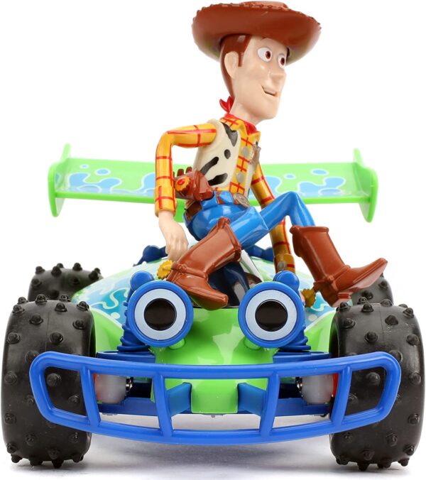 Disney Pixar Toy Story 4 Turbo Buggy con vehículo de control de radio Woody, 2.4 Ghz, 1: 24 - Imagen 3