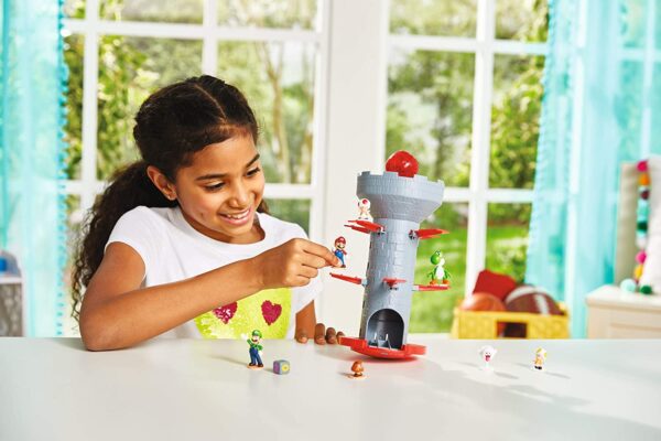 Super Mario - Epoch Games Super Mario Blow Up! Juego de equilibrio de torre agitada, habilidad de mesa y juego de acción con figuras de acción coleccionables de Super Mario - Imagen 8