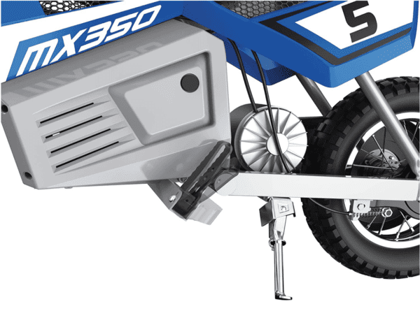 Razor MX350 Dirt Rocket - Bicicleta eléctrica para motocross todoterreno para mayores de 13 años, hasta 30 minutos de tiempo de conducción continua, neumáticos llenos de aire de 12 pulgadas, freno trasero operado a mano, acelerador de agarre giratorio, motor impulsado por cadena - Imagen 3