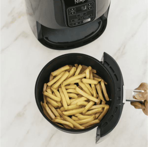 Ninja Freidora de aire Ninja 4QT Air Fryer, Black, AF100WM - Imagen 5