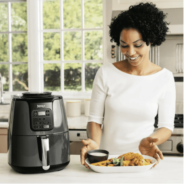 Ninja Freidora de aire Ninja 4QT Air Fryer, Black, AF100WM - Imagen 2