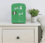 Mini Refrigerador Sprite - Enfriador/calentador portátil de 4 litros, refrigerador de viaje personal compacto para aperitivos, almuerzo, bebidas, cosméticos, incluye cables de 12 V y CA, bonito accesorio de escritorio para el hogar, oficina, dormitorio, viajes, color verde - Imagen 7