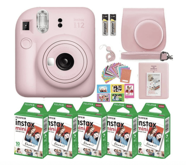 Fujifilm Cámara instantánea Instax Mini 12 con película instantánea Fujifilm (50 hojas) con accesorios que incluyen funda compatible con correa, álbum de fotos de lentes, calcomanías, paquete de marcos (rosa flor) - Imagen 6