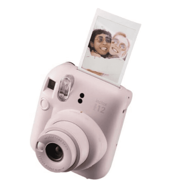 Fujifilm Cámara instantánea Instax Mini 12 con película instantánea Fujifilm (50 hojas) con accesorios que incluyen funda compatible con correa, álbum de fotos de lentes, calcomanías, paquete de marcos (rosa flor) - Imagen 3