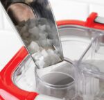 Nostalgia SM32CK Coca-Cola 32 onzas Retro Slush Beker, rojo - Imagen 3