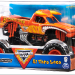 Monster Jam Monster Truck oficial - El Toro Loco - Vehículo fundido a presión a escala 1:24 - Llantas cromadas y neumáticos para todos los juegos - Coleccionable para fanáticos y fiestas - Imagen 5