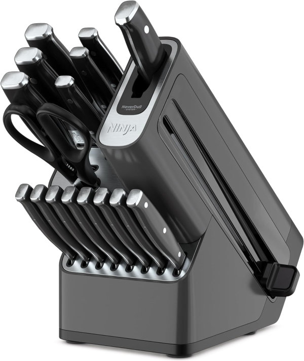 71QOtdVvr5L._AC_SL1500_.jpg Ninja - K32017 Foodi NeverDull Sistema de cuchillos de alta calidad, juego de bloques de cuchillos de 17 piezas con afilador incorporado, cuchillos alemanes de acero inoxidable, color negro - Imagen 1