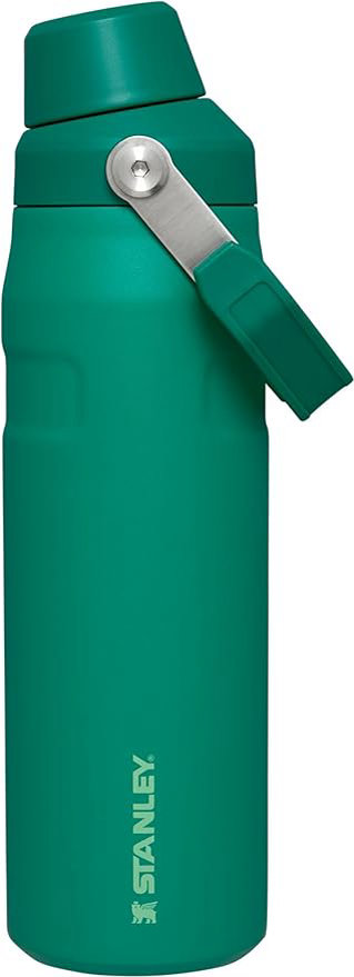 Stanley IceFlow - Botella de agua de flujo rápido, tapa de boquilla en ángulo, ligera y a prueba de fugas para viajes y deportes, acero inoxidable aislado, sin BPA - Imagen 1