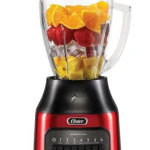 Licuadora Oster con vaso de vidrio y 6 velocidades más pulso